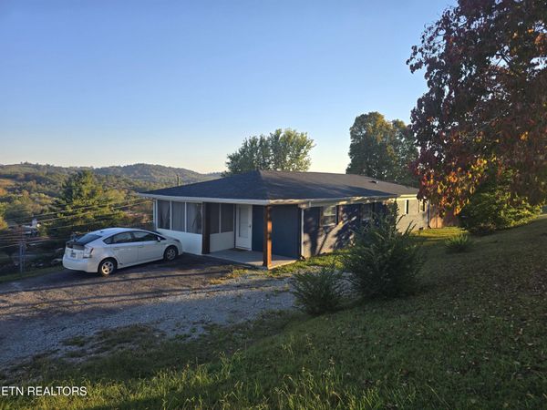 221 Rose Drive, Tazewell, TN 37879