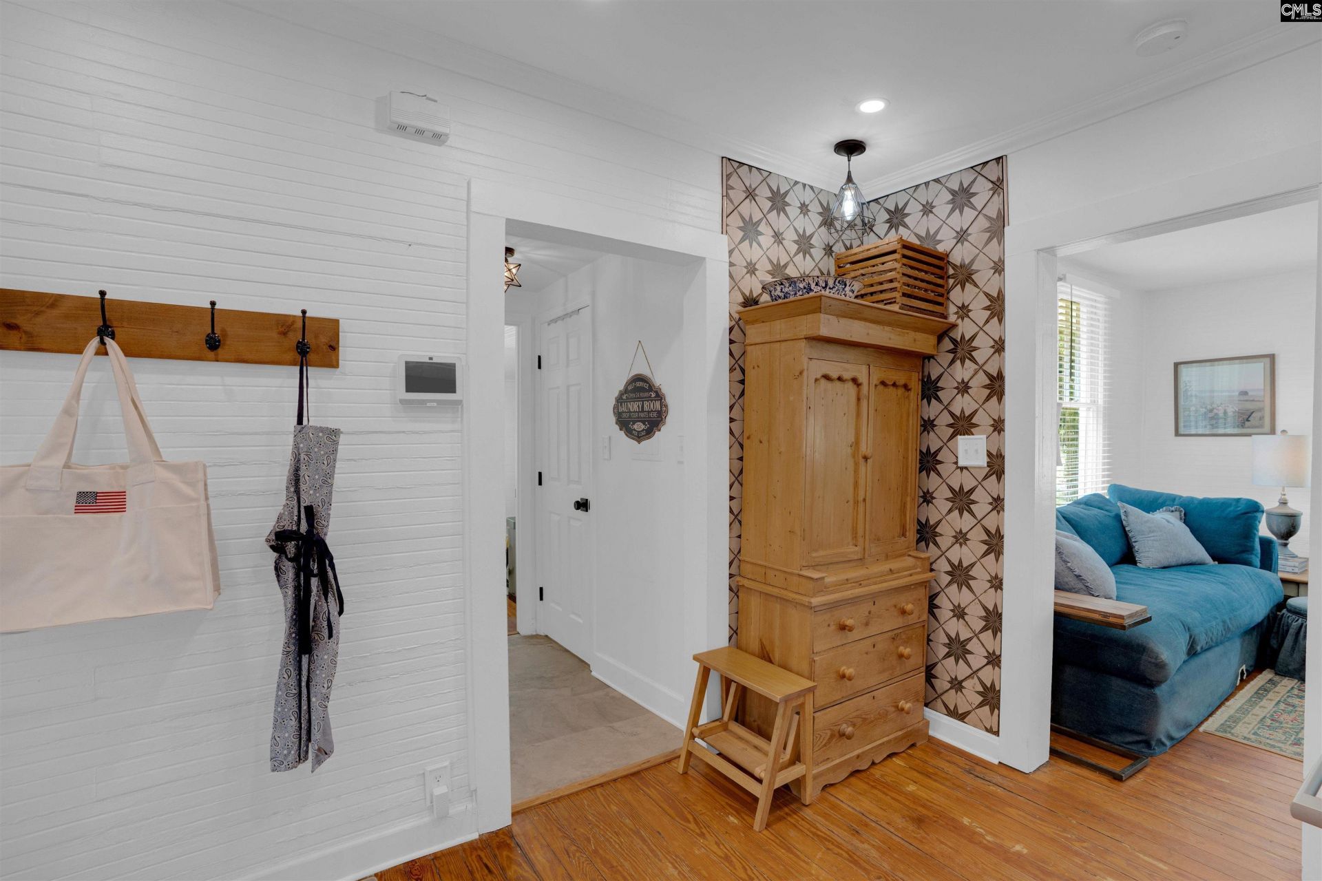 1008 Jones Road Photo 12