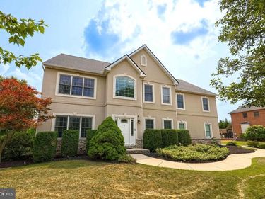2623 HUNTFIELD DRIVE, YORK, PA 17404