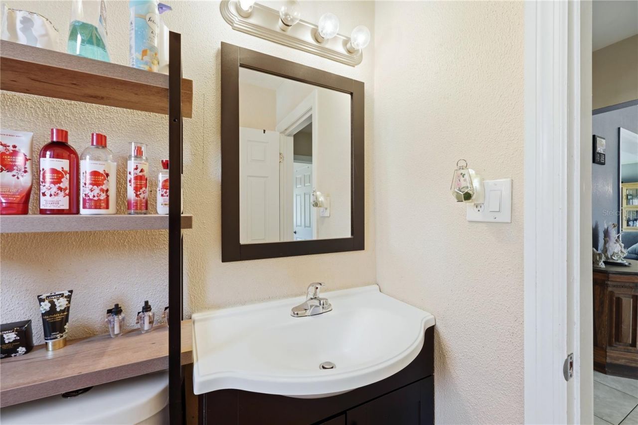 2404 22nd Avenue W, Bradenton, FL 34205 Photo