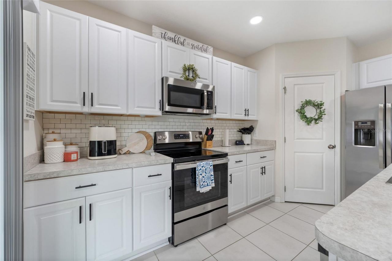 87 Prairie Falcon Drive , Groveland, FL 34736 Photo
