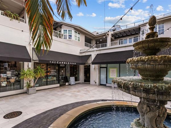 1647 W SNOW CIRCLE , Unit 204, TAMPA, FL 33606