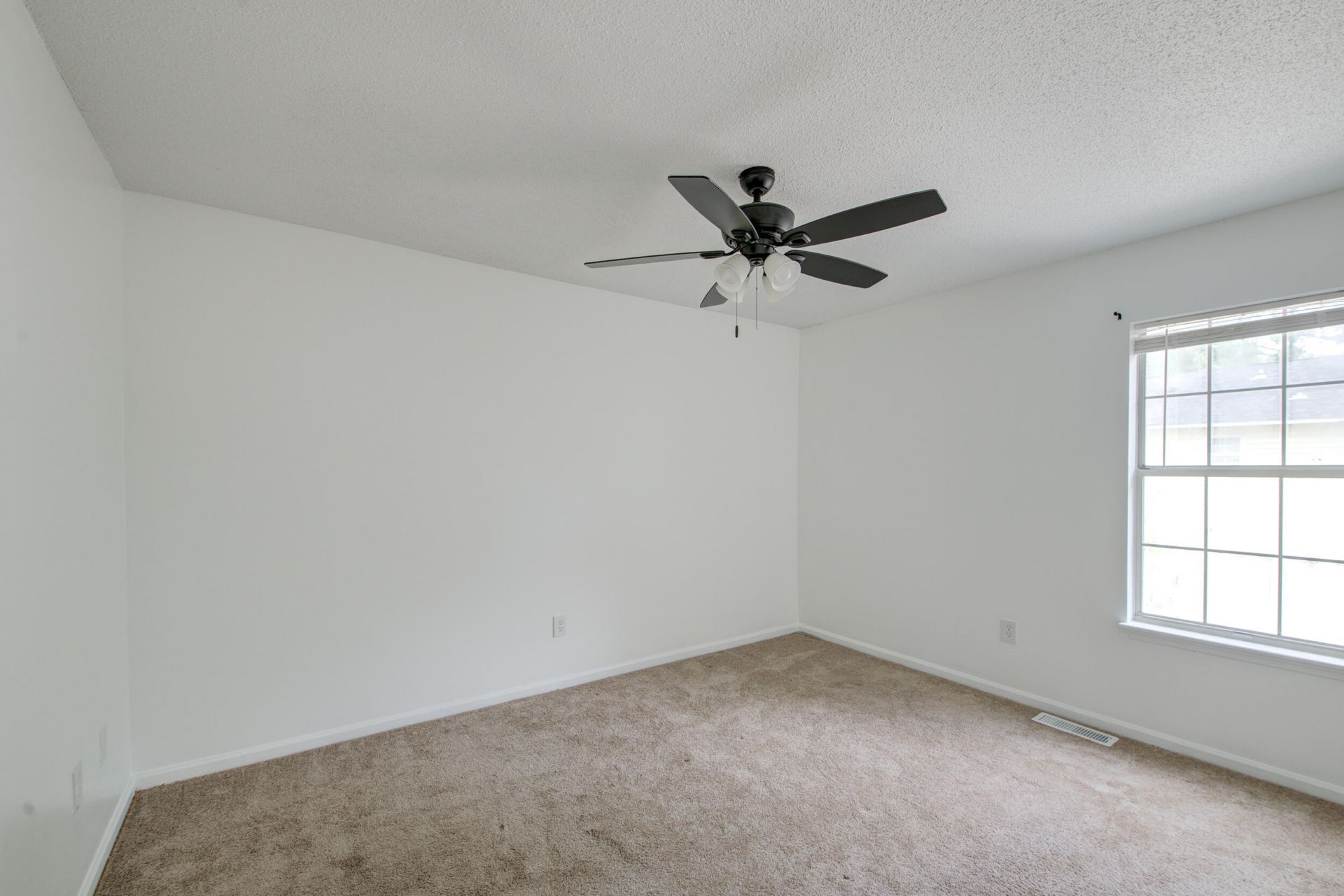 4724 Bayfield Drive Photo 11