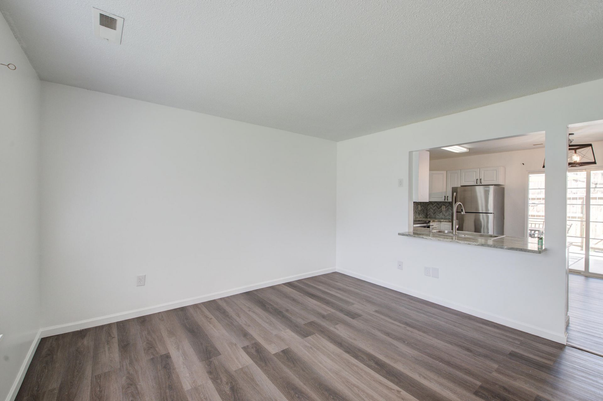 4724 Bayfield Drive Photo 24