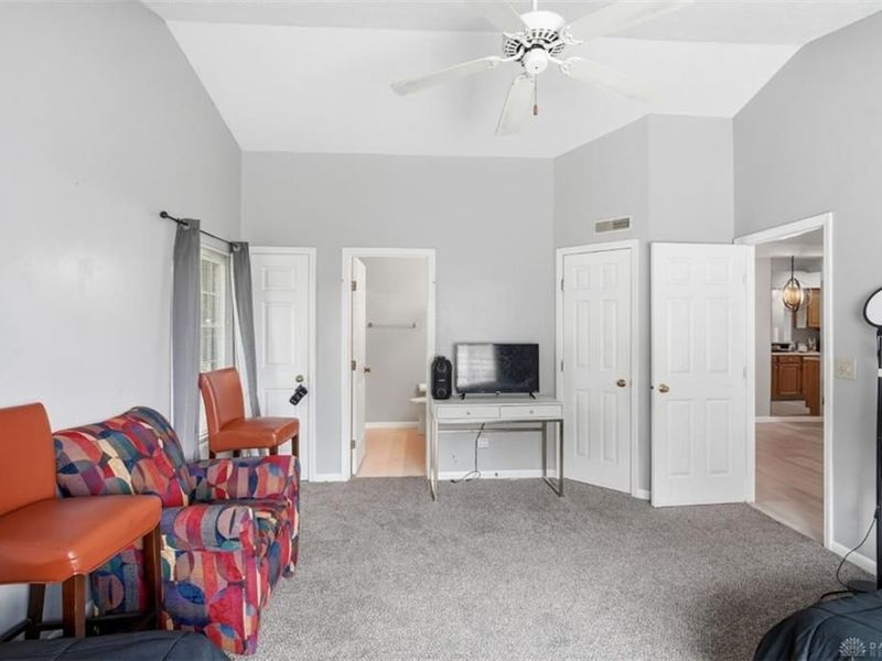 9940 Regatta Drive, Unit 302, Colerain Township, OH 45252 Photo 21