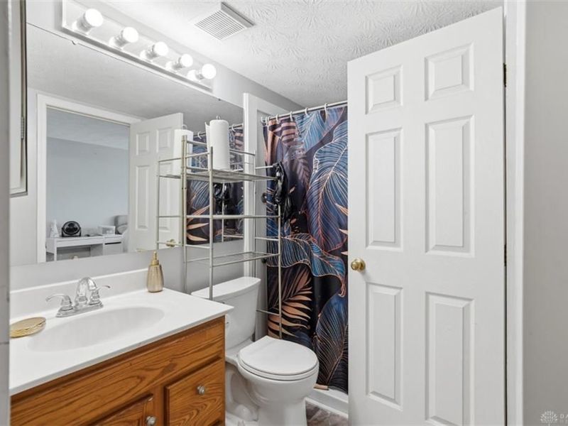 9940 Regatta Drive, Unit 302, Colerain Township, OH 45252 Photo 26