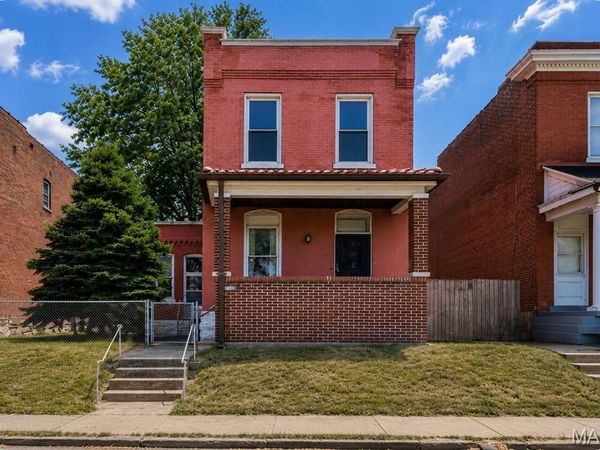 3428 Chippewa Street , St Louis, MO 63118