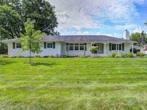 7641 Burns Drive , Brownsburg, IN 46112