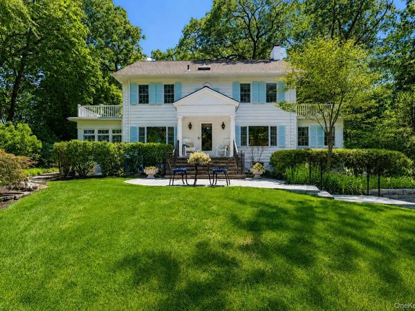 2 Kaiser Hill Road , Huntington Bay, NY 11743
