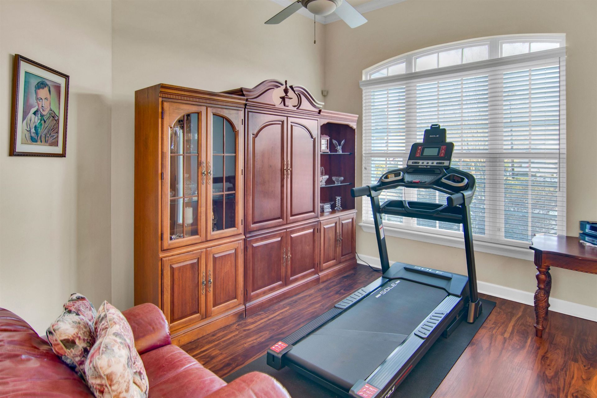 908 Adaline Ct. Photo 38