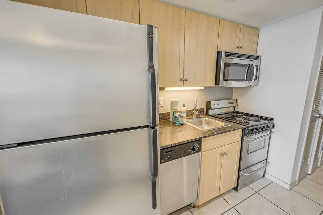 107 S Ocean Blvd.  Photo 10