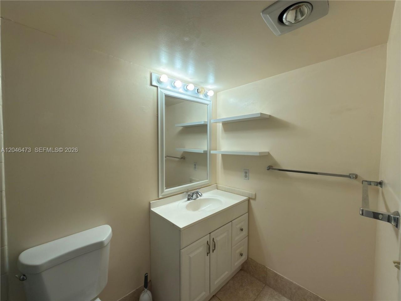 141 SE 3rd Ave , Unit 106, Dania Beach, FL 33004 Photo
