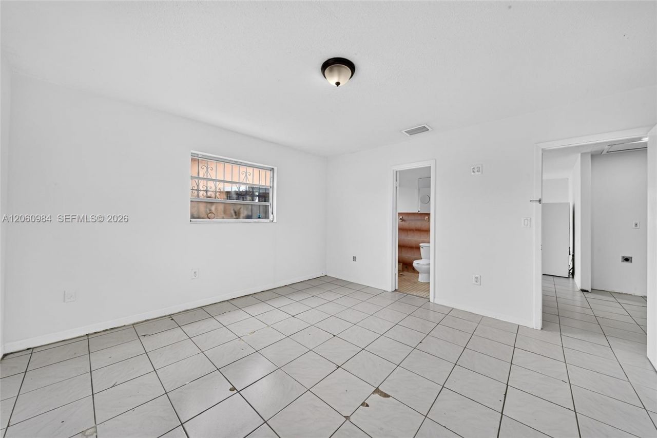 430 SE 7th Ave , Hialeah, FL 33010 Photo