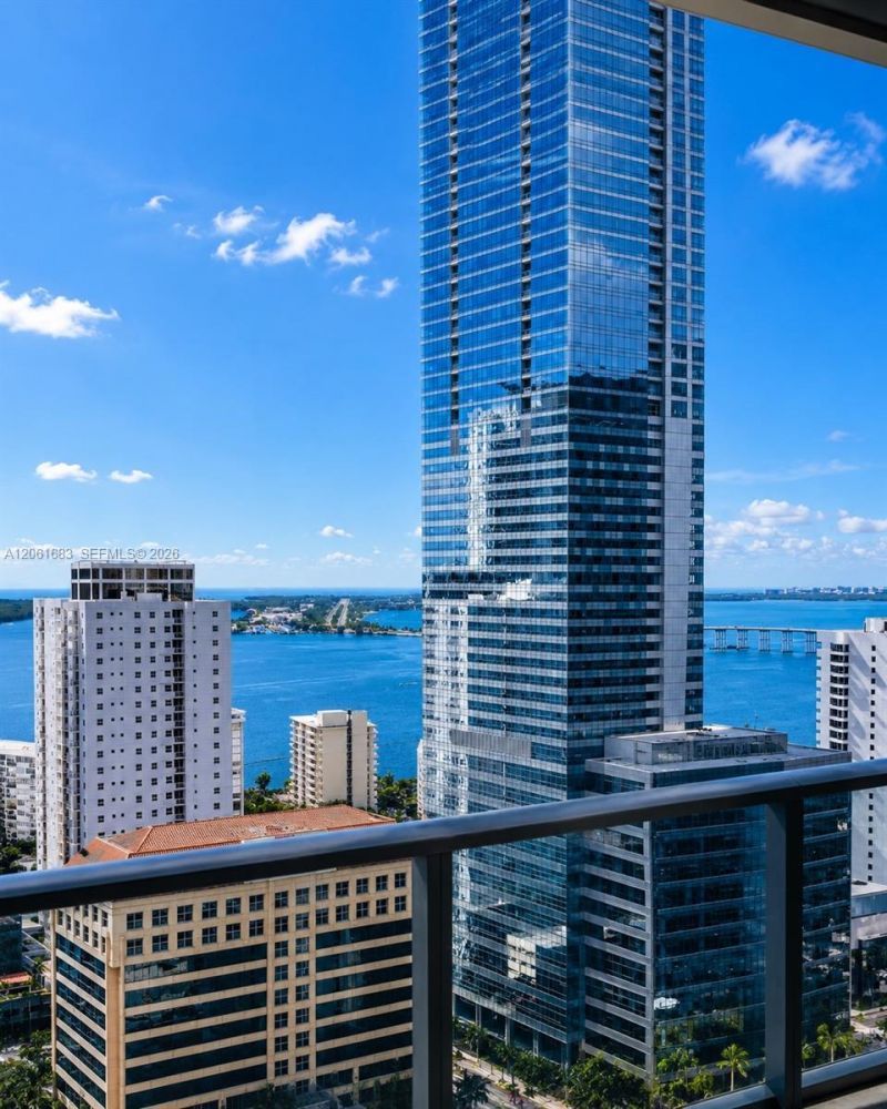 1300 S Miami Avenue , Unit 2704, Miami, FL 33130 Photo