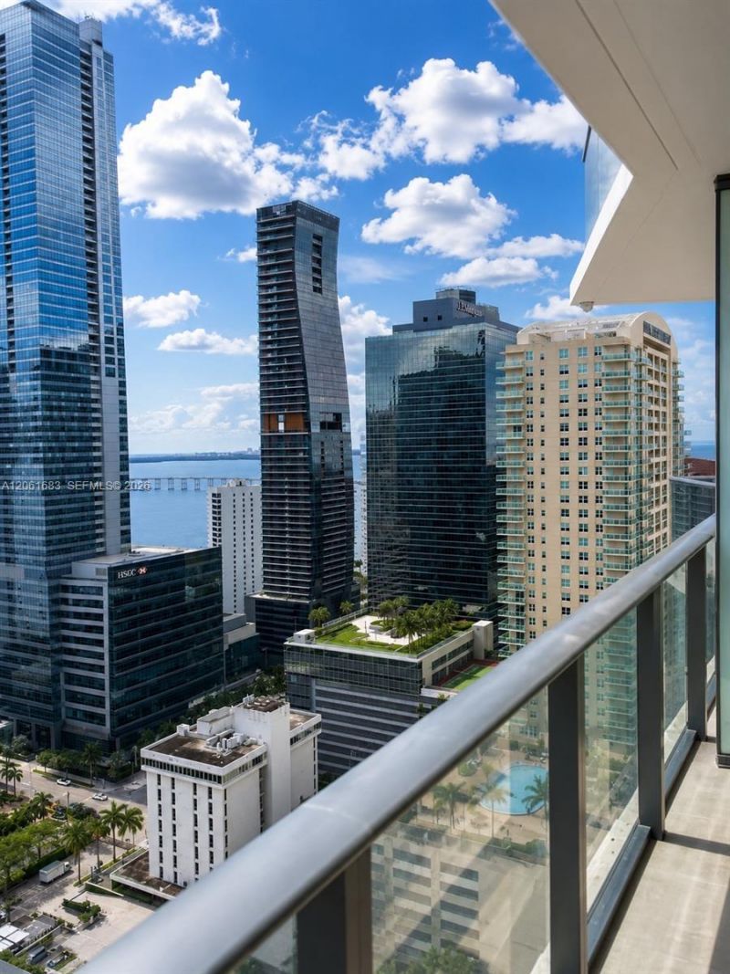 1300 S Miami Avenue , Unit 2704, Miami, FL 33130 Photo