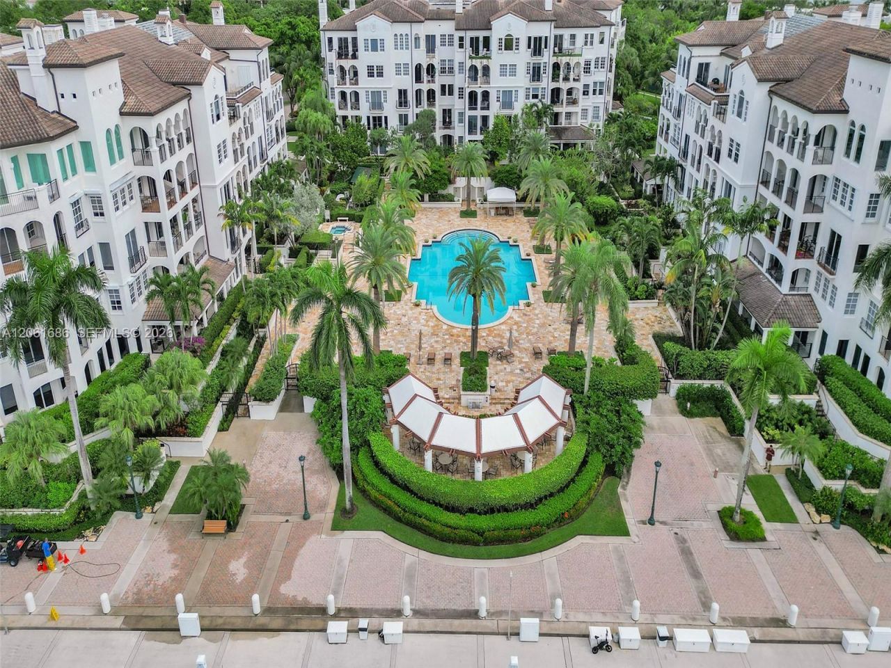 3500 Island Blvd, Unit D-203, Aventura, FL 33160 Main Photo