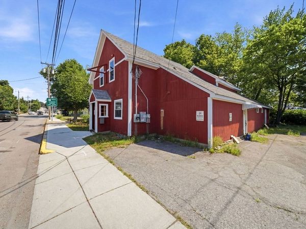 335 North Washington St, North Attleboro, MA 02760