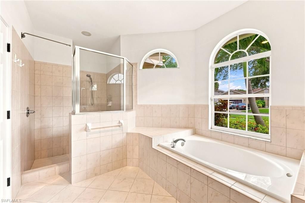 14810 Fripp Island Ct, Naples, FL 34119 Photo