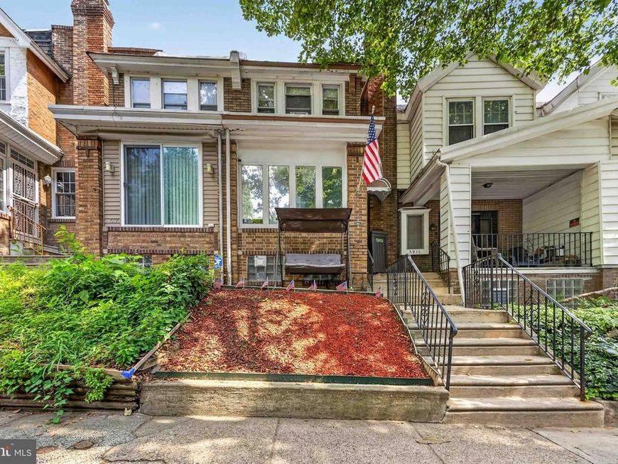 5913 N 6th Street, Philadelphia, PA 19120 Main Photo