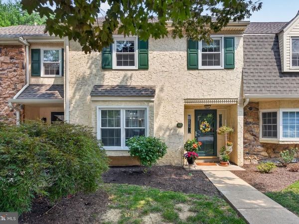 129 OAK KNOLL CIRCLE, MILLERSVILLE, PA 17551