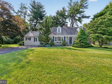 100 E ROSE VALLEY ROAD, WALLINGFORD, PA 19086