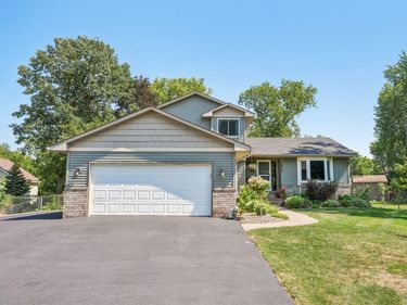 4950 150th Lane NW, Anoka, MN 55303