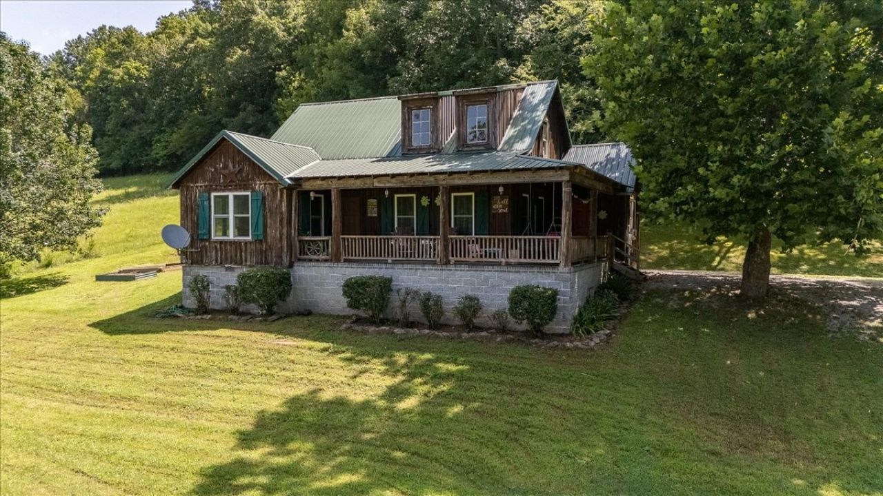 474 Long Branch Rd , Lawrenceburg, TN 38464 Main Photo