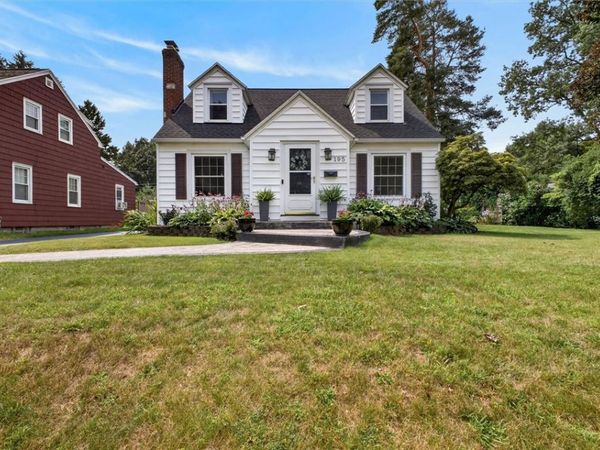 195 Winstead Road , Rochester, NY 14609