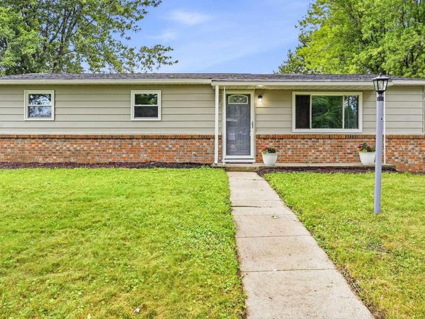 9200 W Millerfield Drive, Yorktown, IN 47396