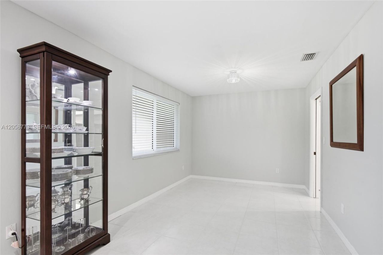 15845 SW 87th Ave, Palmetto Bay, FL 33157 Photo