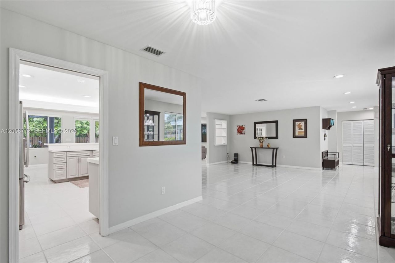 15845 SW 87th Ave, Palmetto Bay, FL 33157 Photo