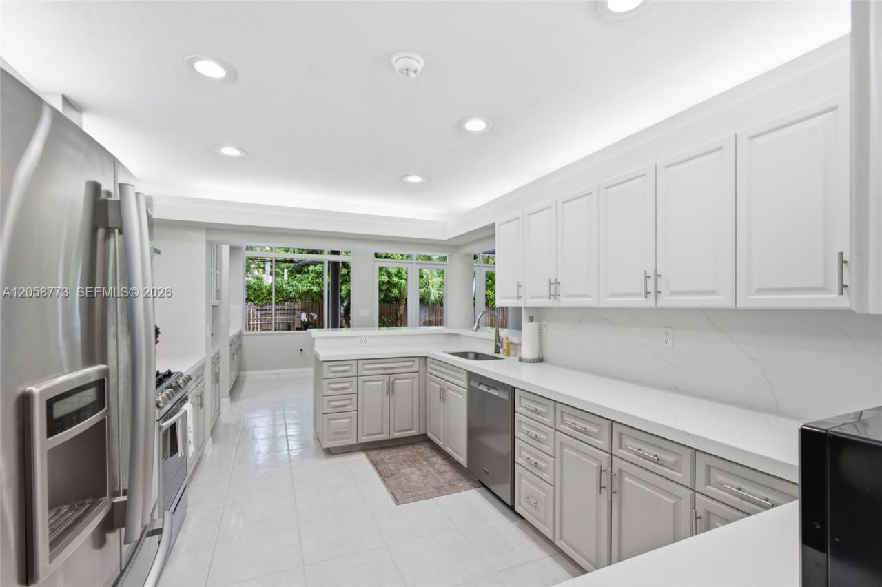 15845 SW 87th Ave, Palmetto Bay, FL 33157 Photo