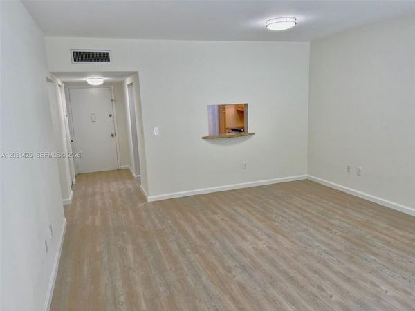 9159 SW 77th Ave, Unit 113, Miami, FL 33156