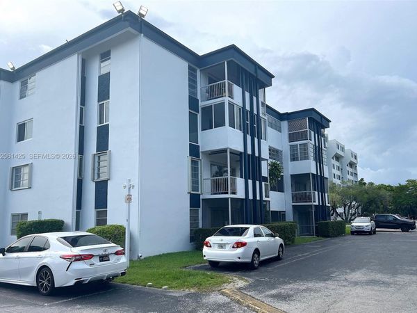 9159 SW 77th Ave , Unit 113, Miami, FL 33156