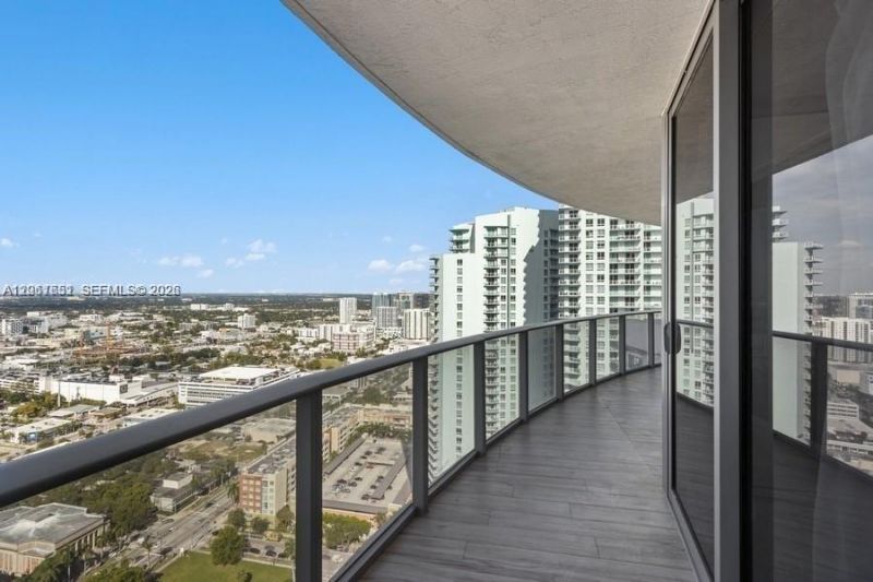 488 NE 18th St, Unit 3801, Miami, FL 33132 Photo