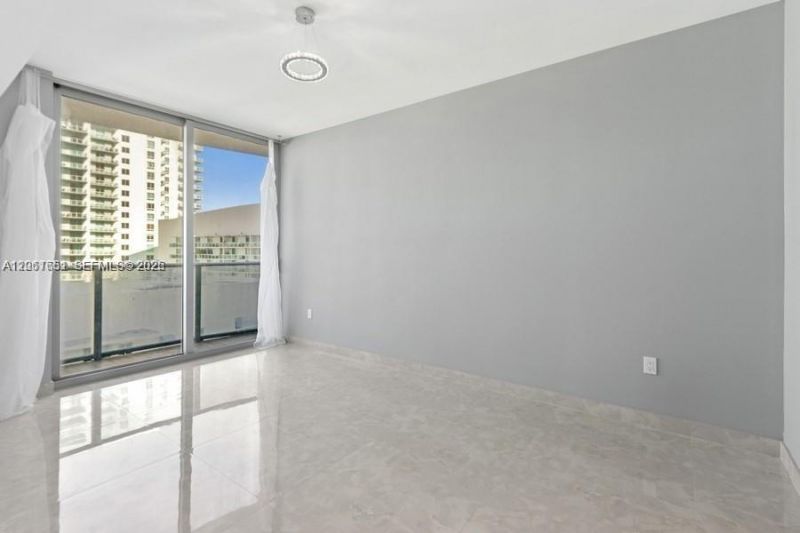 488 NE 18th St, Unit 3801, Miami, FL 33132 Photo