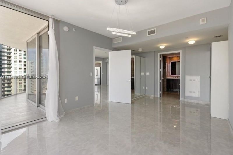 488 NE 18th St, Unit 3801, Miami, FL 33132 Photo