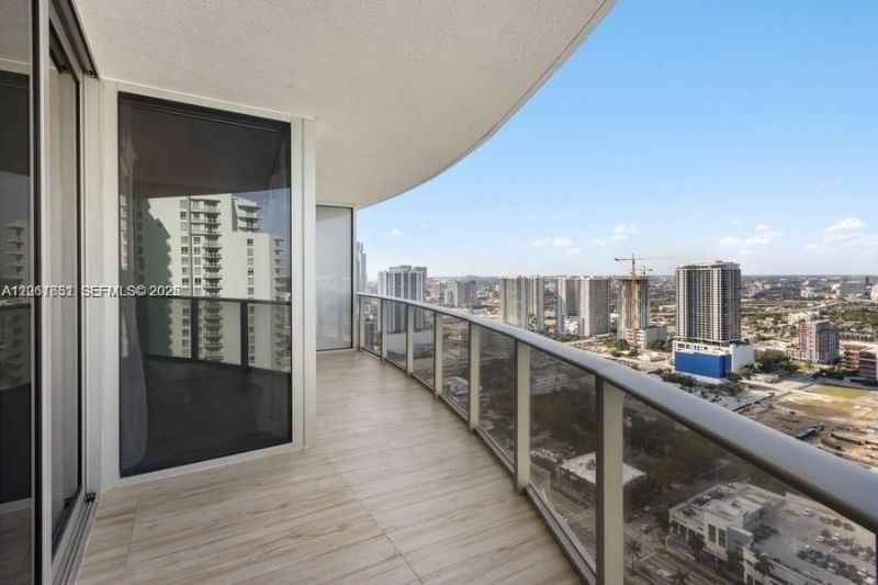 488 NE 18th St, Unit 3801, Miami, FL 33132 Photo