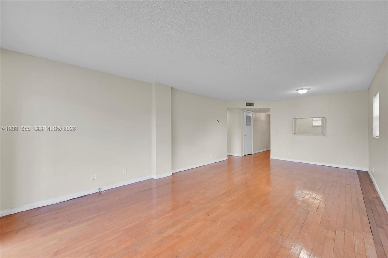 1100 NW 87th Ave, Unit 401, Coral Springs, FL 33071 Photo