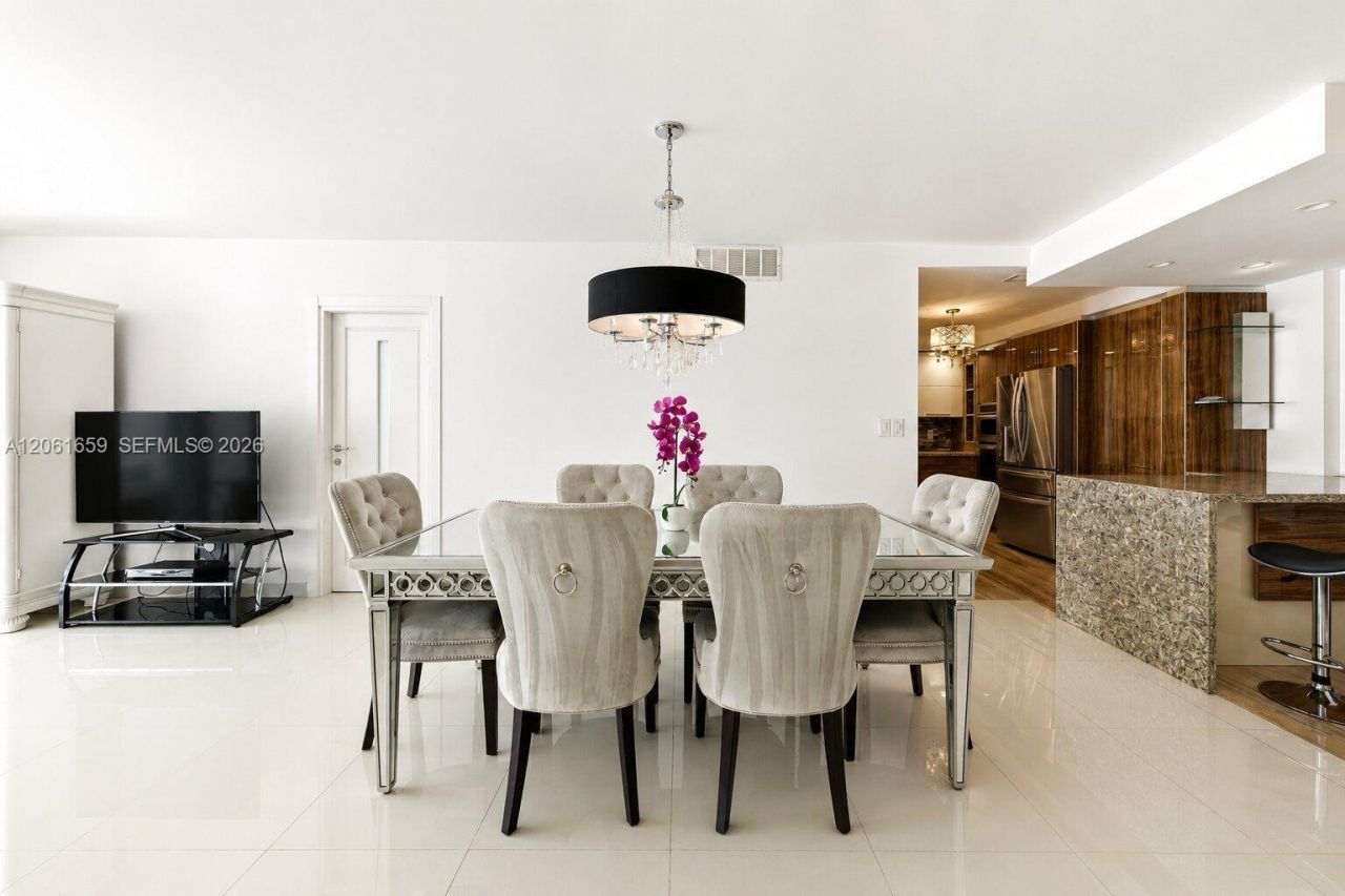 9801 Collins Ave , Unit 10V, Bal Harbour, FL 33154 Photo