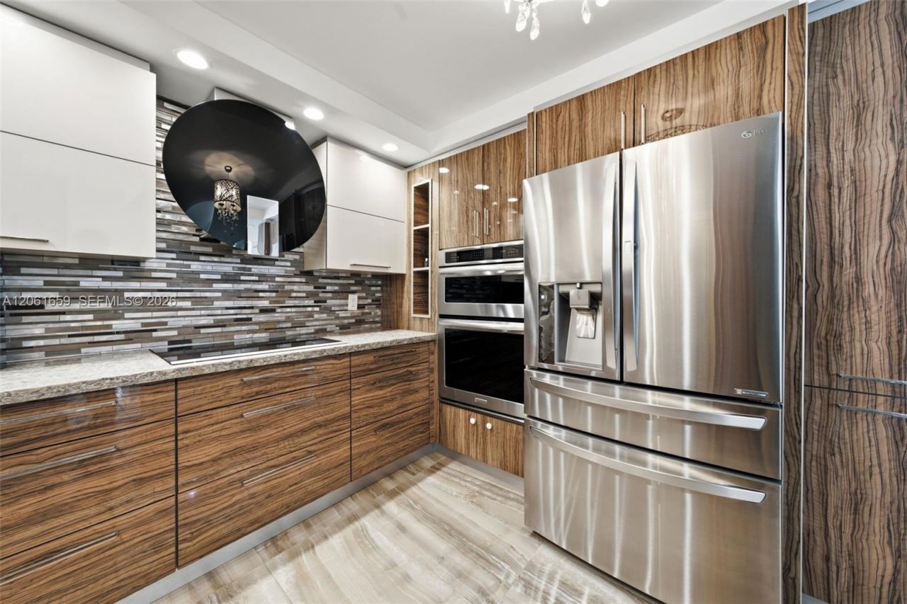 9801 Collins Ave , Unit 10V, Bal Harbour, FL 33154 Photo