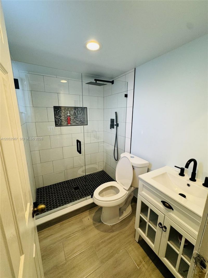 1350 NE 119th St , Unit 135021, Miami, FL 33161 Photo