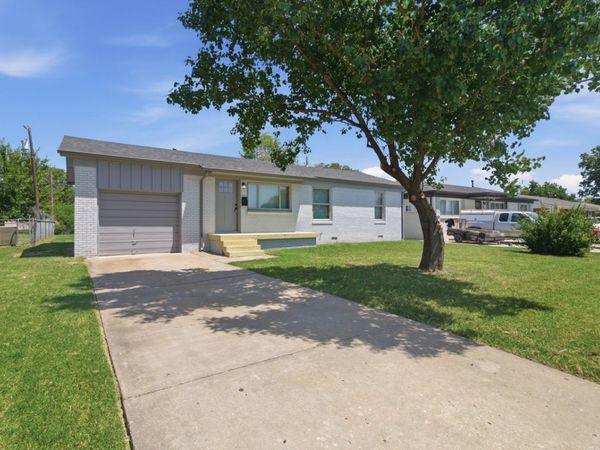 9163 E Latimer Street , Tulsa, OK 74115