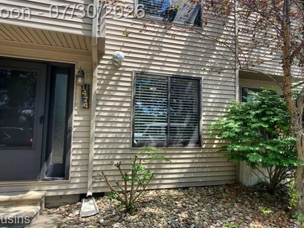 1474 Ward Street, Fenton, MI 48430