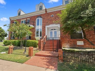 4034 Rawlins Street, Unit 101, Dallas, TX 75219