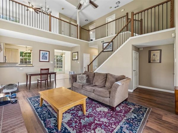 6717 Wooddale Drive, Watauga, TX 76148