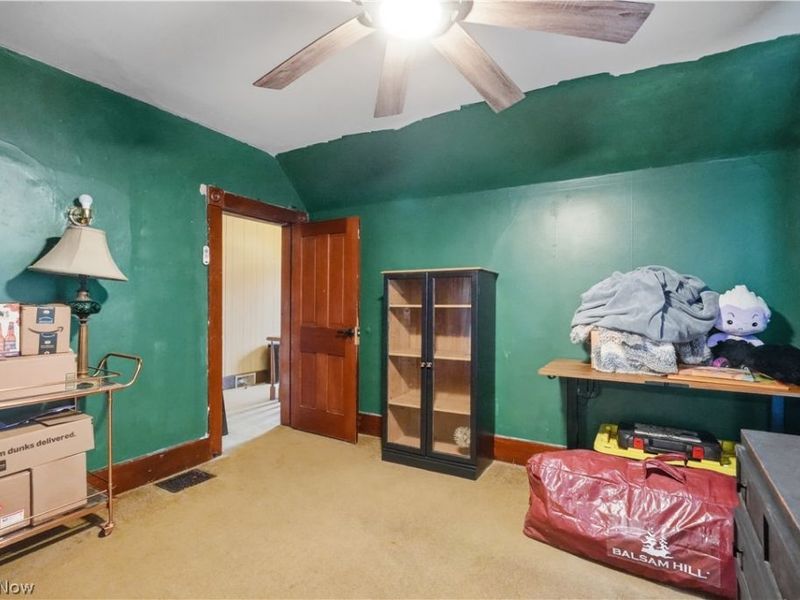 127 E High Street, Fostoria, OH 44830 Photo 17