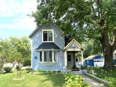 640 11th Street, Windom, MN 56101