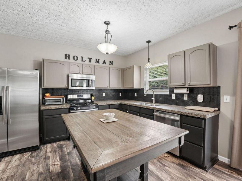 4183 Swallowfield Street, Columbus, OH 43207 Photo 13