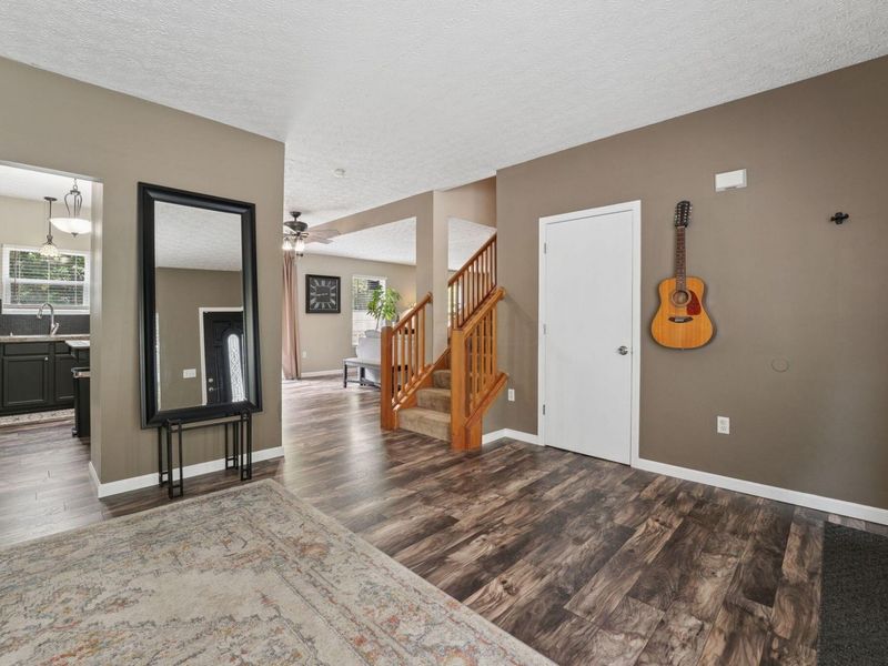 4183 Swallowfield Street, Columbus, OH 43207 Photo 9